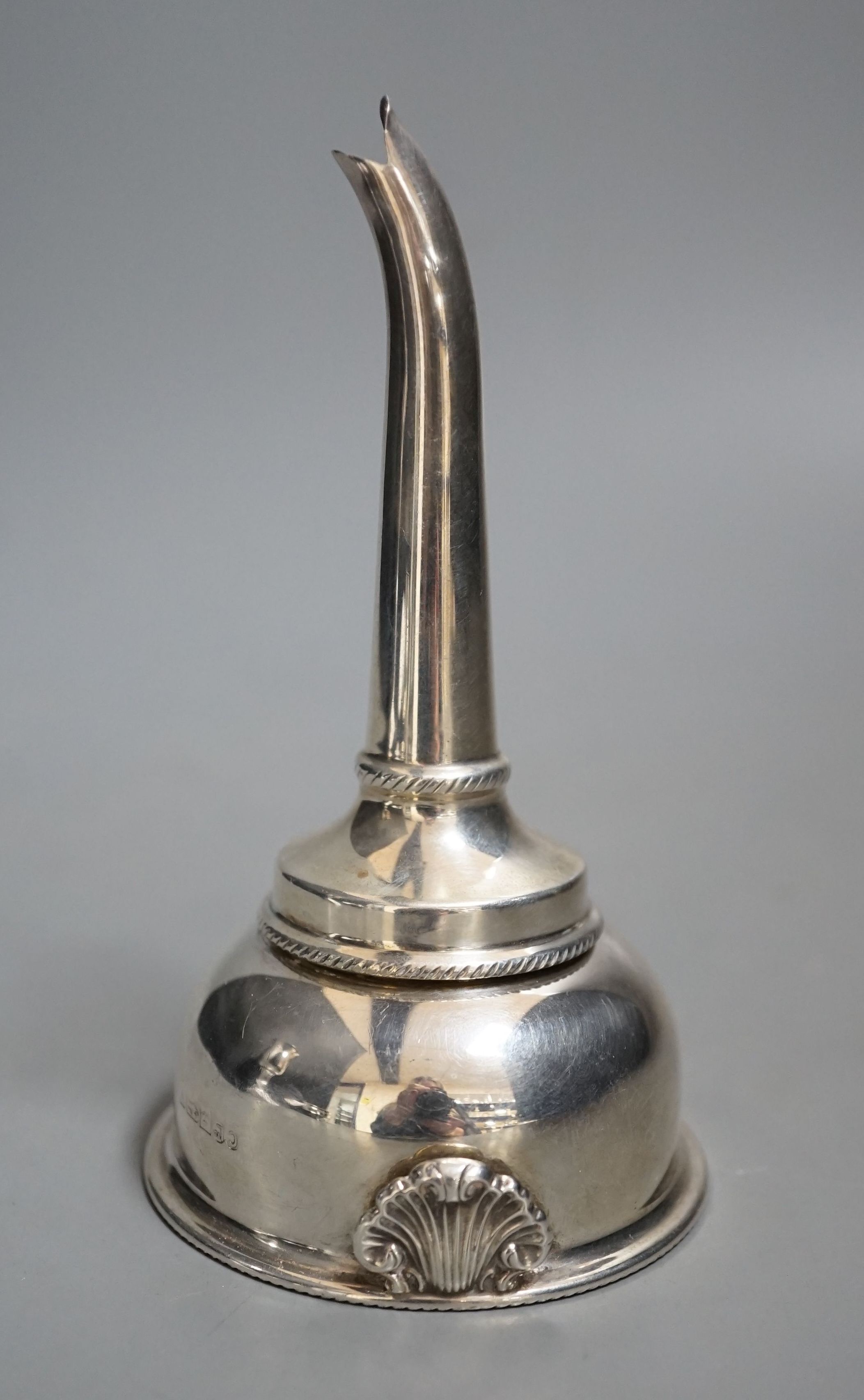 A modern silver wine funnel, Birmingham, 1962, 13.2cm, 69 grams.